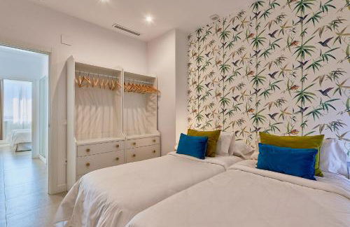 Suite Deluxe Face Mer Apart Malaga - Photo 28