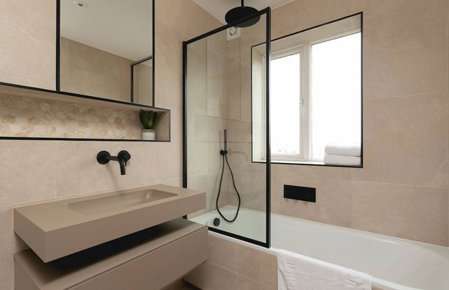 Skyvillion -4bed Cozy Cockfosters Apt Mins To Tube - Foto 17