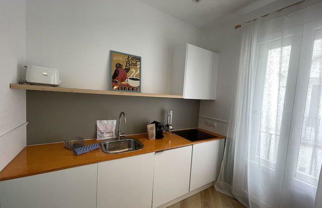 Be Mate Gran Vía Suites - Photo 26