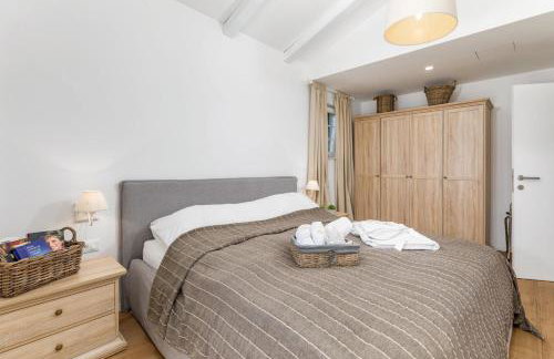 Villa Village by Villsy - with heated pool, spa, private tennis court, golf court, basketball court and playroom - Photo 45