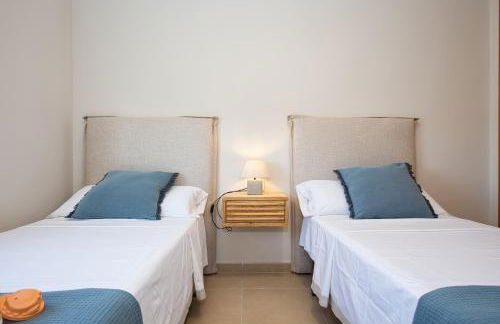 DENIA Playa Santa Ana Adosados - Cómodo apartamento con Piscina, Terraza y Parking, a 2 minutos de la playa - Foto 6