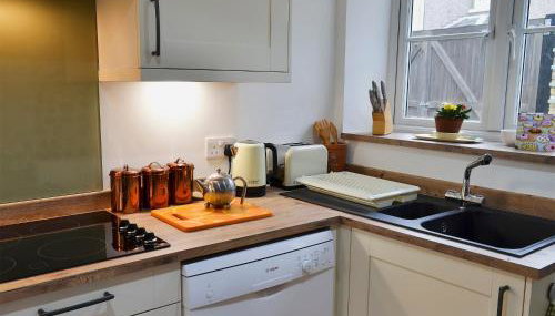 The Cottage - Photo 5