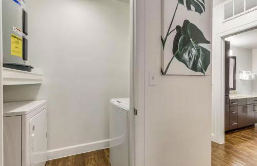 Spacious 1B with Pool Near Legacy West Frisco - Foto 18