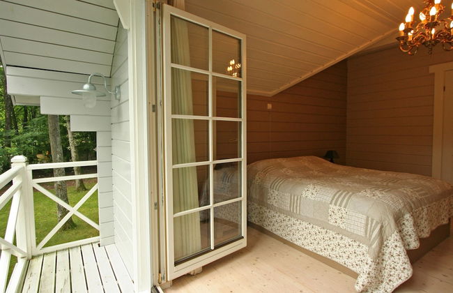 Countryside Chalet in Bomal sur Ourthe With Sauna, Balcony - Photo 6