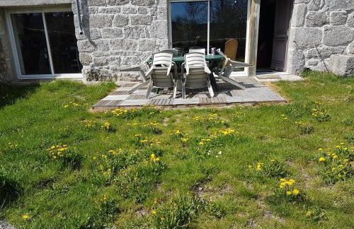 Gîte au calme pleine nature près d'un ruisseau - Foto 1