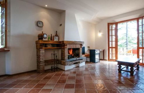 Gorgeous Home In V Di Montecopiolo - Foto 14