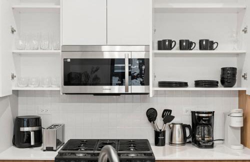 2BD 2BA Condo- Steps to Lake with Gym & Parking - Photo 18