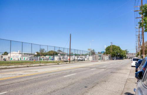 Blueground Sawtelle view nr Westwood Park LAX-1396 - Foto 29