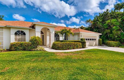 Private Pool Pond Views Bonus Lounge in Gated Naples Community Drive to Dining Sand - Foto 41