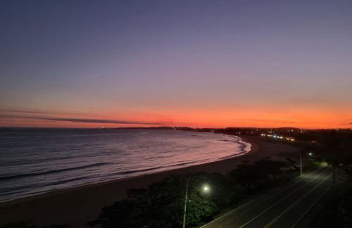 Ipê Amarelo - Frente ao Mar na Praia de Meaípe, Guarapari - Foto 25
