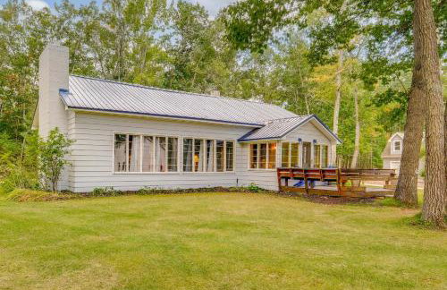 Rapid City Cottage with Patio Near Beach Access! - Foto 27