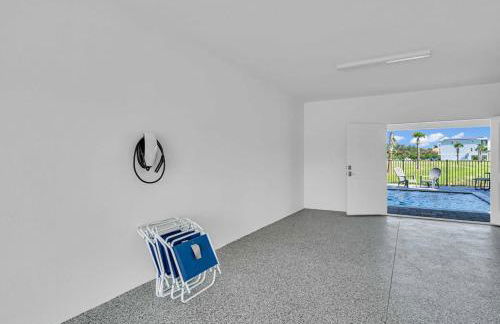 Bayview Pointe - Luxury home with heated pool! Near Anna Maria isle! - Photo 34