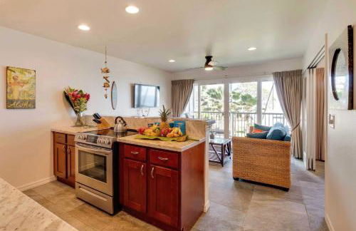 Waipouli Beachfront Condo with Balcony and Ocean Views - Foto 8