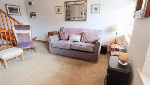 The Mounting Steps - Photo 4