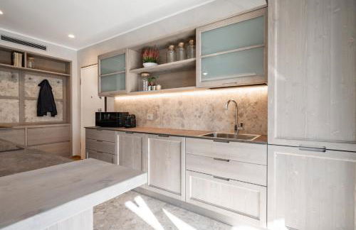 Villa Sunrise - Luxury property with pool & large private garden, few steps from the beach, ideal for families and people with mobility issues - Foto 13