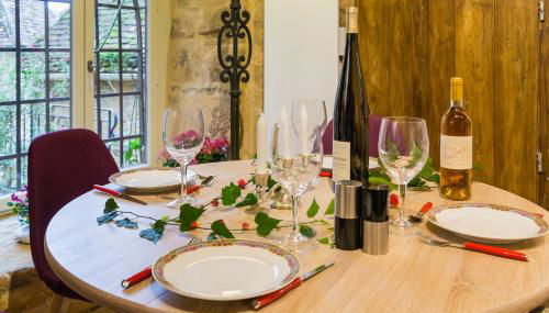 La Tour de Beynac, XIVe siècle, au cœur du village - Foto 2, Garden view