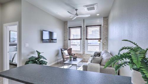 Inviting San Marcos Apartment with WasherandDryer - Foto 1