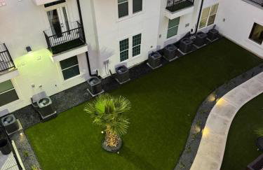 Luxury 2 bed 2 bath pool view - Foto 4