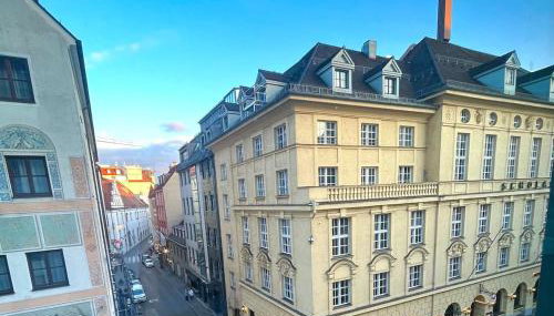Marienplatz Design Apartment - Historic Center - Photo 2