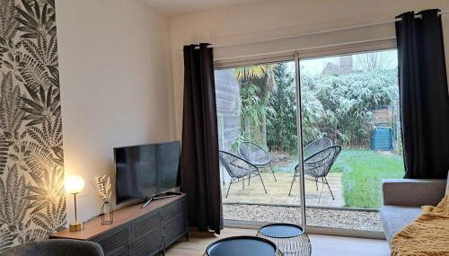 Beautiful Appartment with private garden in Lille - 100m from metro station - Foto 2