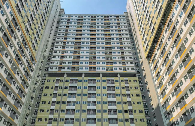 Homey And Restful Studio Royal Sentul Park Apartment - Photo 16