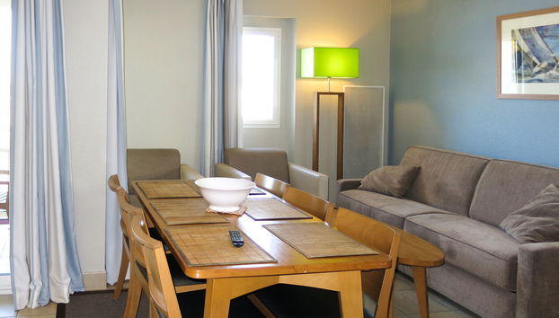 Reine Marine - T3 Balcon Lat. Mer - Foto 4, Living Room