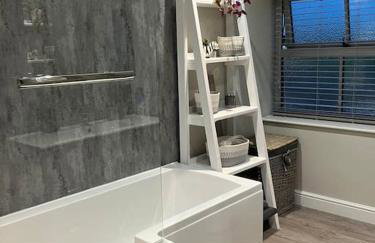 Woodbine Cottage-PART OF ALTON COTTAGES - Foto 31