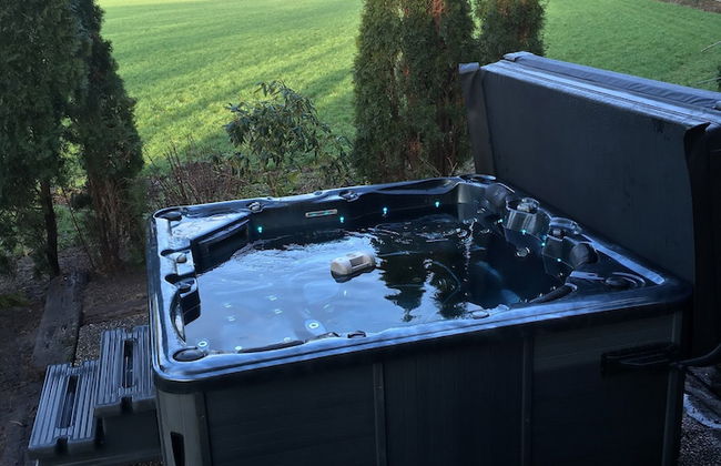 Alluring Holiday Home in Reutum-Weerselo with Hot Tub - Foto 21