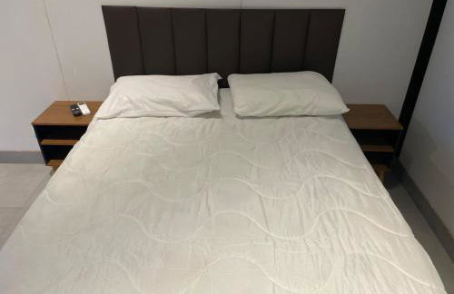 Estudios Mobiliados para locação - Foto 2