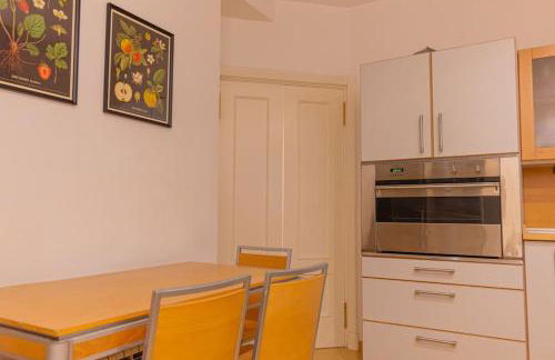 For You Rentals Apartamento Amplio y Elegante en Paseo de la Habana Temporal PDH520 - Photo 7