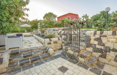 4 Bedroom Stunning Home In Giarratana - Foto 16