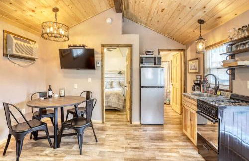 Rustic getaway in the woods - Foto 5