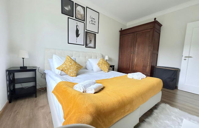 Charming 5 bedrooms Home - Foto 2