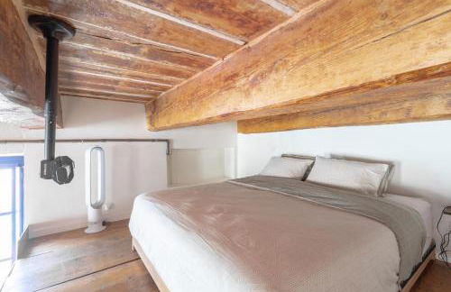 Sunny Stylish Spacious Loft in Old-Port - Foto 8