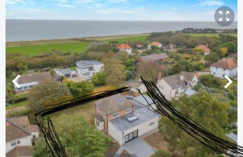 Newly Renovated luxury seaside property with hot tub - near to Cromer & Sheringham - Foto 16