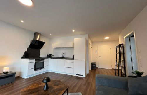 Jellys Apartment - 70qm - Balkon - Küche - Parken - 2x smart TV - King Size Bett - nur 5min zum Europa Park - Foto 8