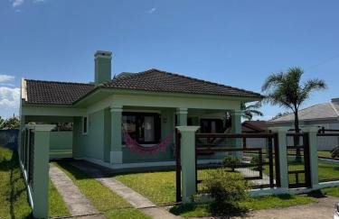 Excelente CASA 2 quadras do mar - Foto 27