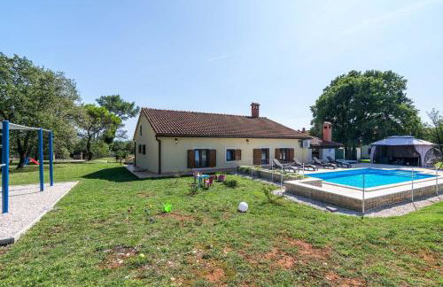 Villa Emanuel Comfortable Holiday Residence - Foto 58