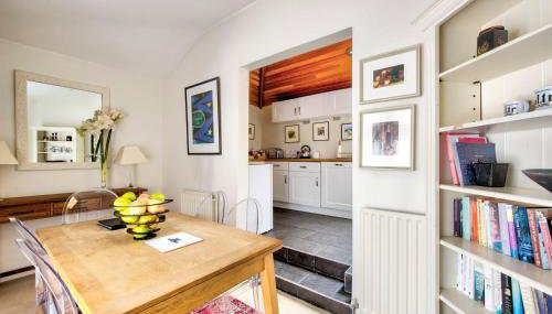 GuestReady - Classic Charm near Holyrood Park - Foto 4