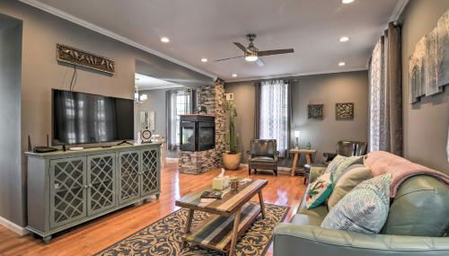 Walk to Parks and Dining Spacious Ligonier Home! - Foto 3