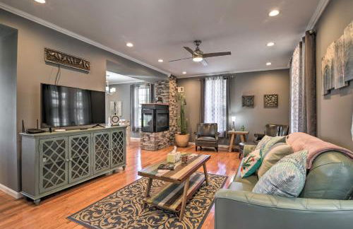 Walk to Parks and Dining Spacious Ligonier Home! - Foto 3