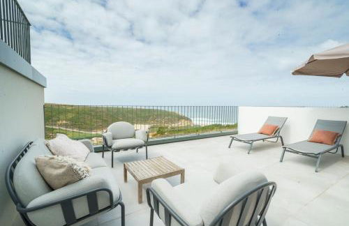 Bright & Stylish Retreat by the Sea Near Ericeira - Foto 7
