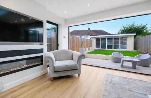 Bright 6 bedroom 3 bath house ideal for Pinewood Studios - Foto 46