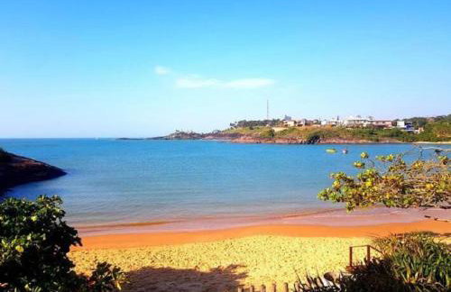 Vista para a lagoa - Enseada Azul, perto da Bacutia e Peracanga - Duas suítes Ar Condicionado - Varanda Gourmet - Lazer Completo, piscinas, quadras, sauna, pescaria, náutica, bar, restaurante, parques - Estacionamento e Portaria 24h - Foto 77