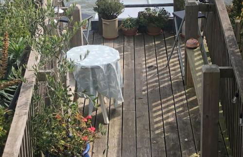 Lyme Clifftop Hideaway - Photo 20