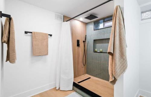 Luxurious Retreat with Sauna and Modern Design - Foto 38