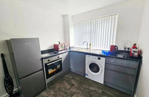 Badger Haven, Apartment 4 - Photo 8