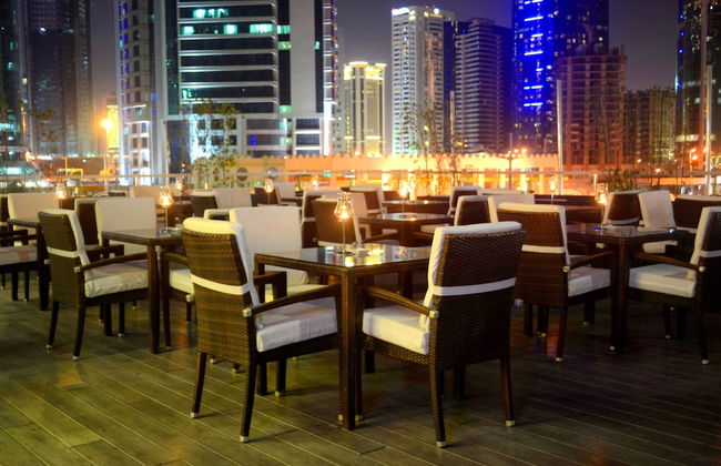 Magnum Hotel & Suites West Bay - Foto 40