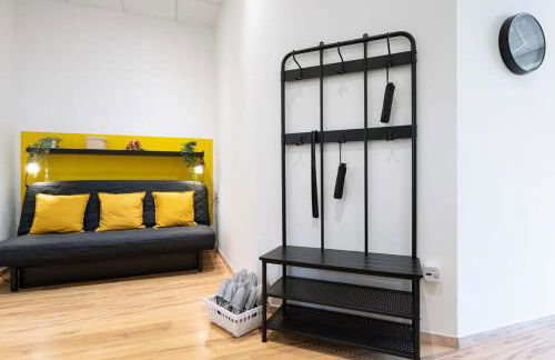 Big Central Apartment near Rotkreuzplatz with 3 BR for 12 PAX - Photo 11