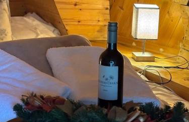 Private Island Glamping on riverbank with Hot tub - Foto 17